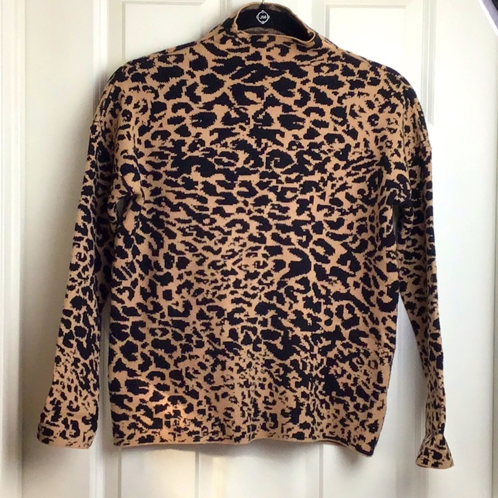 Tahari 🐆 leopard mock neck sweater - Picture 1 of 8